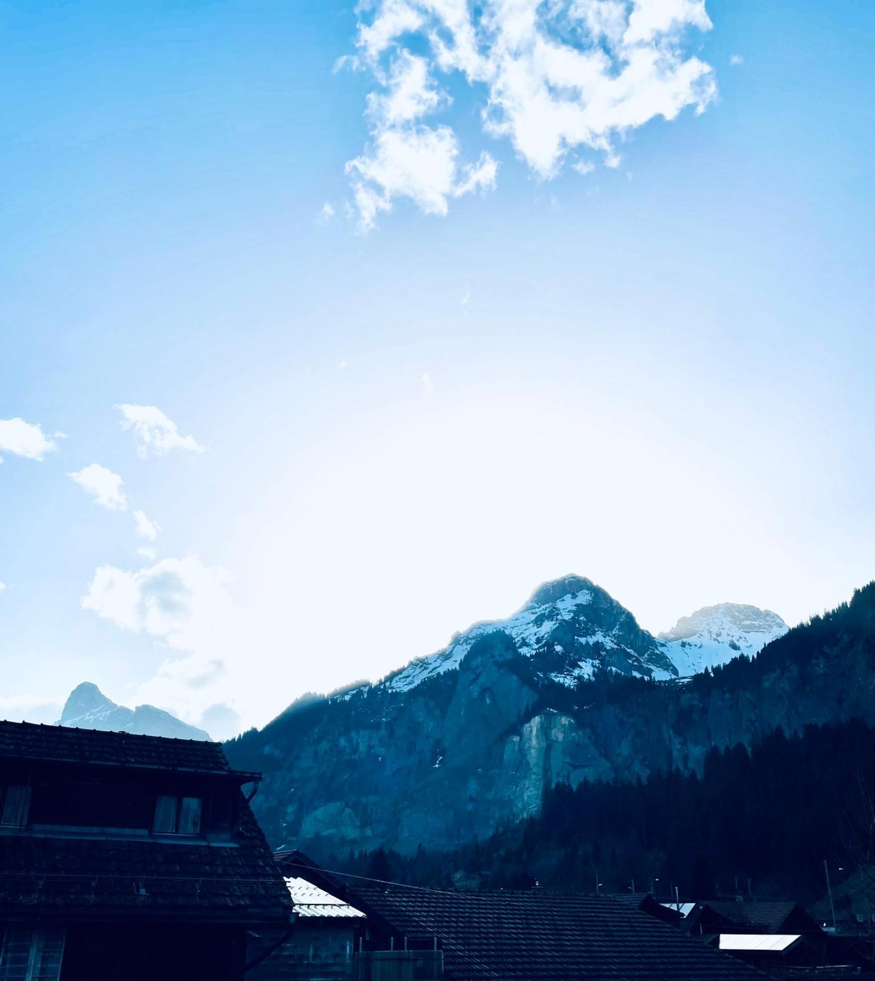 Charming, Well-Equipped Alpine Apartment カンデルシュテッグ エクステリア 写真